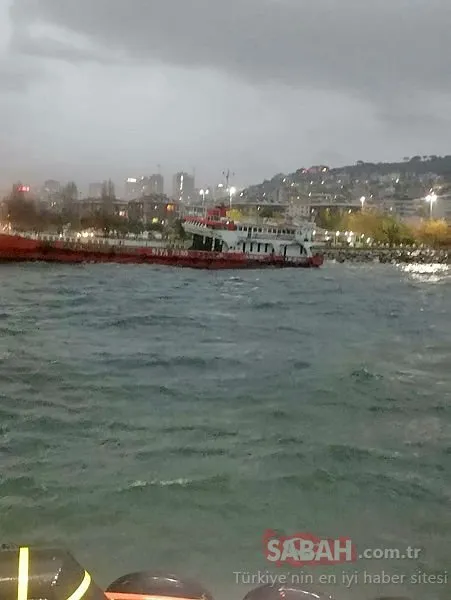 son dakika istanbul da lodos ve firtina faciasinda inanilmaz goruntuler saat kulesi devrildi cati uctu galeri trend yasam son dakika istanbul da lodos ve firtina faciasinda inanilmaz goruntuler saat kulesi devrildi cati uctu galeri trend yasam