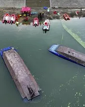 Çin’de peş peşe tekneler battı