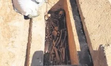 1800 yıllık 4 insan iskeleti çıktı