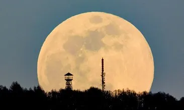 Süper ay tutulması ne zaman gerçekleşecek, saat kaçta başlayacak? Ay tutulması nedir, Türkiye’den izlenebilecek mi?