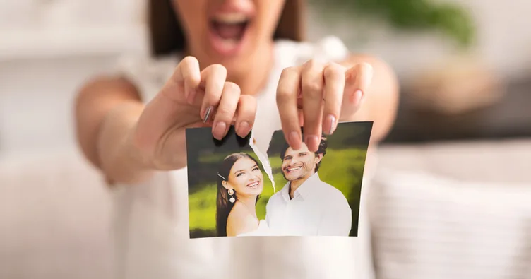 Rüyada Eski Sevgiliden Mesaj Almak Ne Demek? Rüyada Eski Sevgilinin