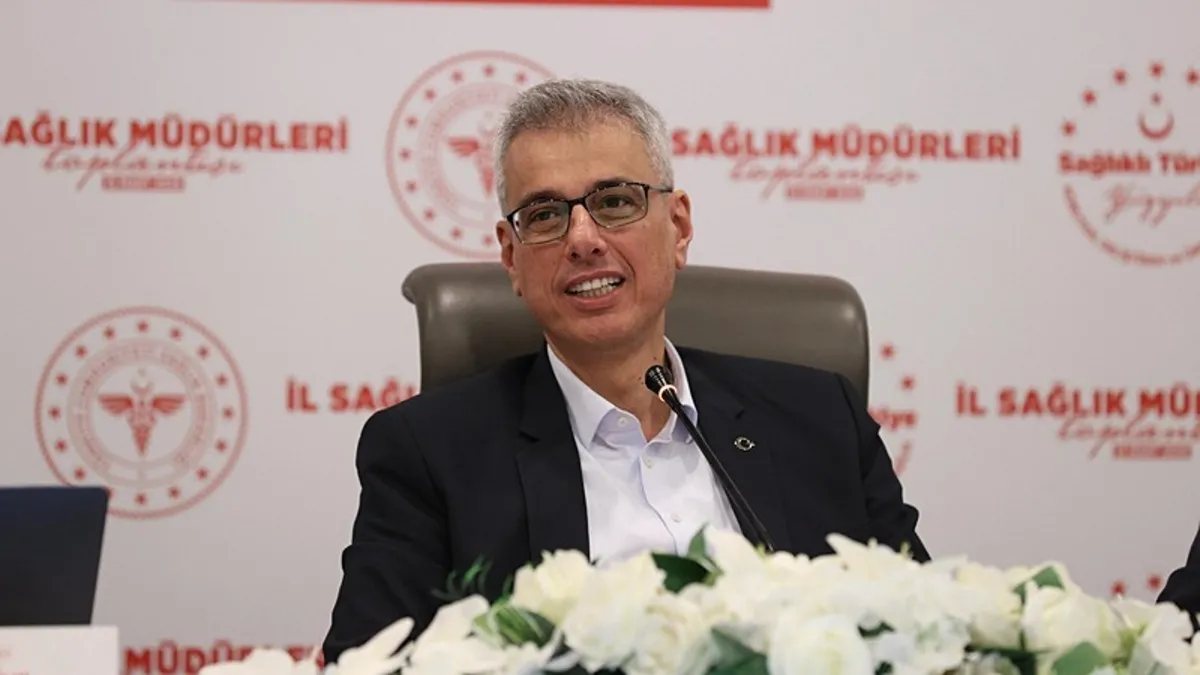 Bakan Memişoğlu 81 ilin sağlık müdürleriyle bir araya geldi Bakan Memişoğlu 81 ilin sağlık müdürleriyle bir araya geldi