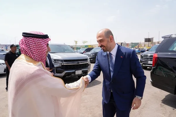 bakan-kurum-s-arabistanda-mutabaka-varmisti-emlak-konutun-hayat-mekke-projesinde-yeni-donem-1783932776019.jpeg