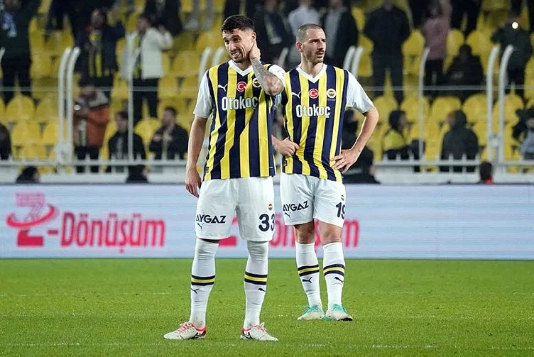 Son dakika Fenerbahçe haberi: Fenerbahçe’ye yeni Kim Min-Jae! İsmail Kartal’dan sürpriz transfer...