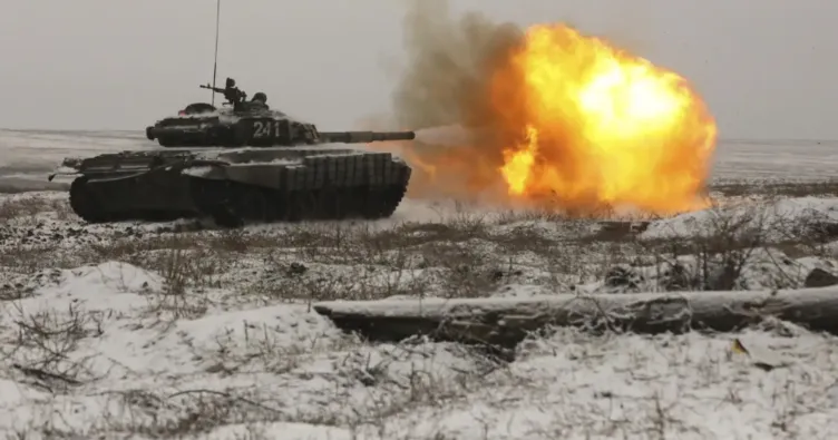 Rusya’da limana İHA saldırısı: Donetsk’te bir yerleşim birimi ele geçirildi