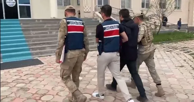 Jandarmadan Hakkari ve Van’da uyuşturucu operasyonu! 346 kilo uyuşturucu ele geçirildi