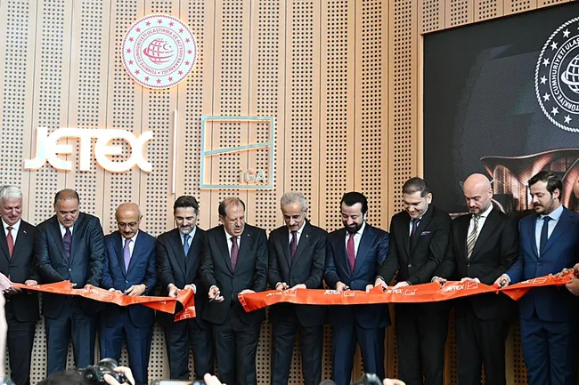 jetex-iga-genel-havacilik-terminali-acildi-bakan-uraloglu-turkiyenin-marka-degerine-katki-saglayacak-1778004651619.jpg