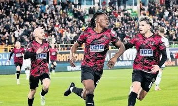 Alanyaspor’un keyfi yerinde!