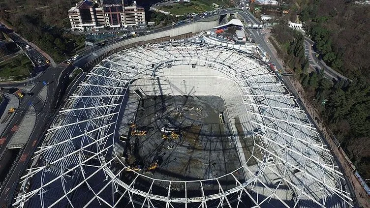 Vodafone Arena’da çimlendirmeye geçiliyor