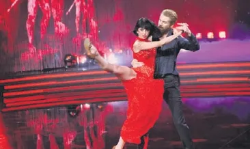 Palalı’nın danslarıyla ‘Roma alev aldı’