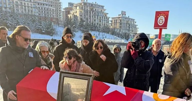 Gökmen Özdenak için RAMS Park’ta tören düzenlendi!