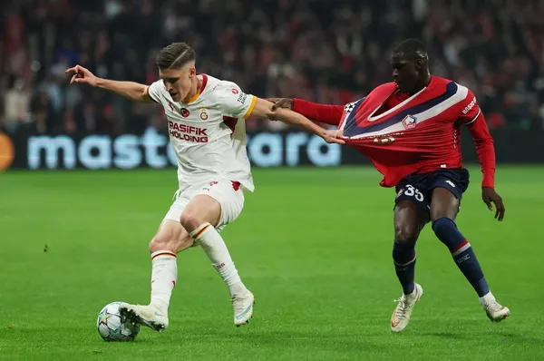 canli-sampiyonlar-liginde-lille-galatasaray-maci-goller-pes-pese-1792602495475.jpg