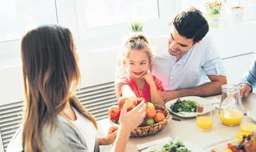 Bayramda tatlı yerine meyve tüketin