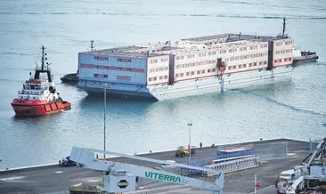 Batı, insanlığı gemilere sıkıştırdı