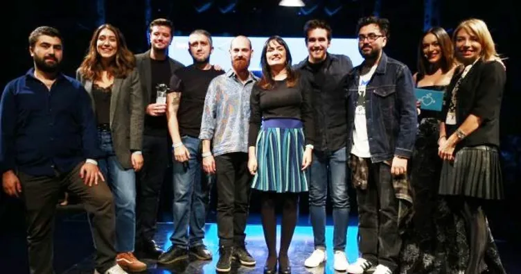 ‘Kristal Elma’lar sahiplerini buldu