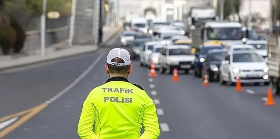 3 MAYIS TRAFİĞE KAPALI YOLLAR LİSTESİ: Pazar günü hangi yollar kapalı, alternatifleri neler?