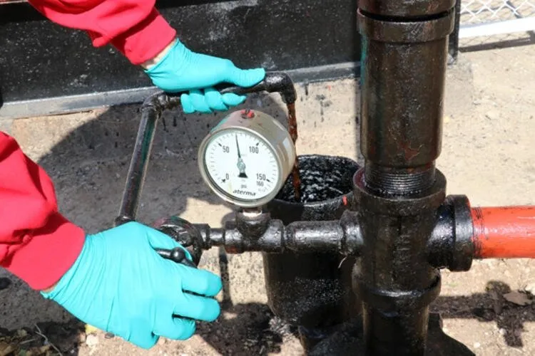 Türkiye'de bulundu ve durmuyor! Emektar kuyudan 72 yıldır petrol çıkarılıyor