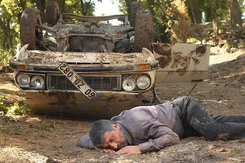Bir Ses Böler Geceyi filminden kareler