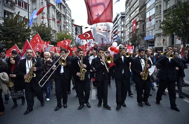 İstanbul’da ’Cumhuriyet’ coşkusu