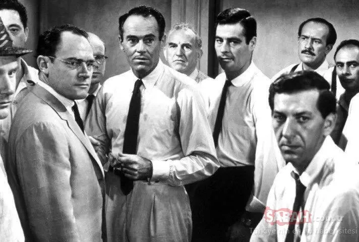 Mutlaka izlenmesi gereken filmler nelerdir? İşte mutlaka izlenmesi gereken 100 en iyi film..