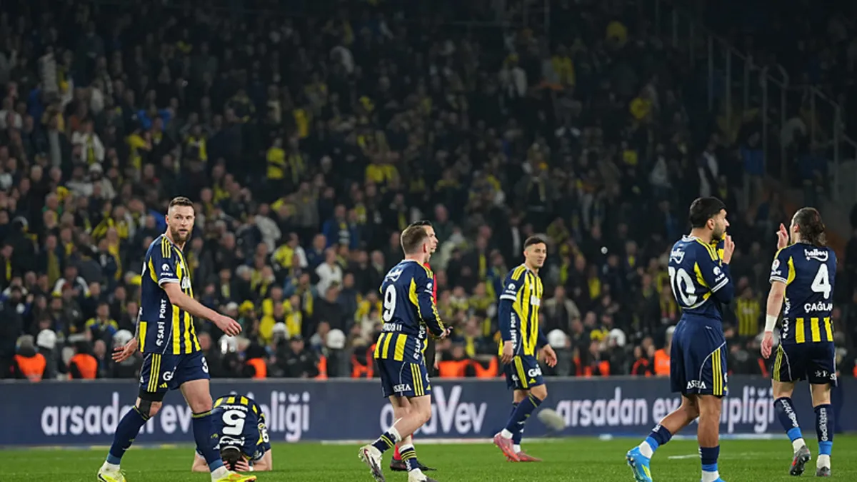 Fenerbahçe'den evinde 5'inci puan kaybı!