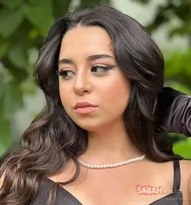 Çocuk oyuncu Beren Gökyıldız değişimiyle ilgi topladı! Oyuncuyu bakın kim keşfetmiş?