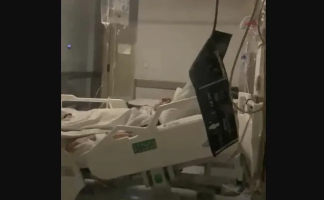 son-dakika-vicdanlar-buz-kesti-hasta-yatagindaki-babasina-oyle-bir-sey-yapti-ki-gorenlerin-kani-dondu-1776674251181.png (891×550)