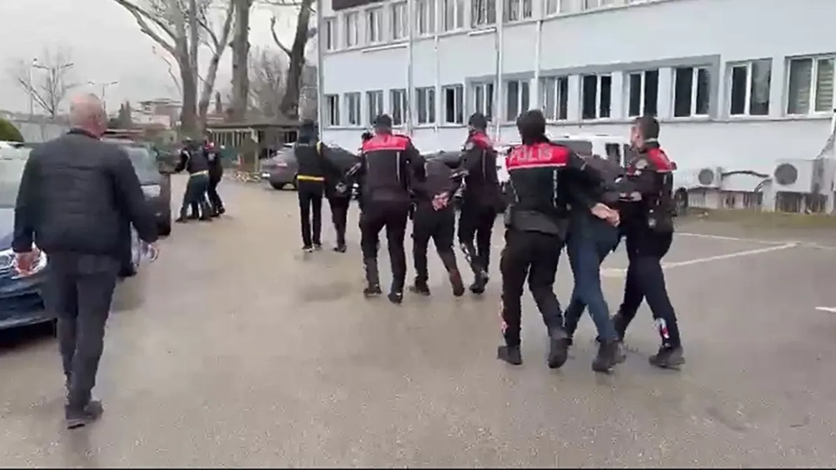 Kanlı infazda ikiz plaka detayı