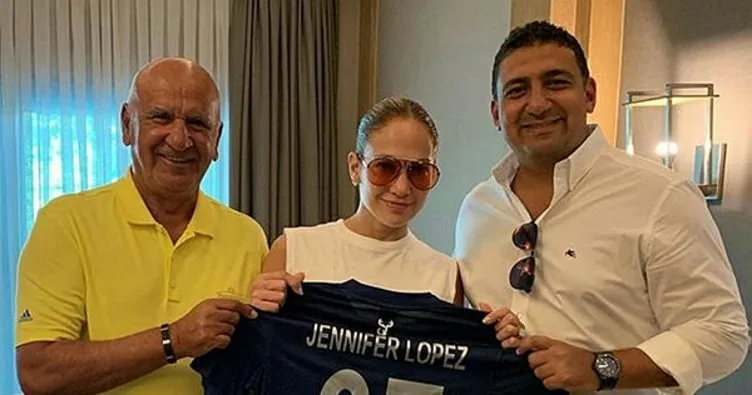 Jennifer Lopez’e Antalyaspor forması