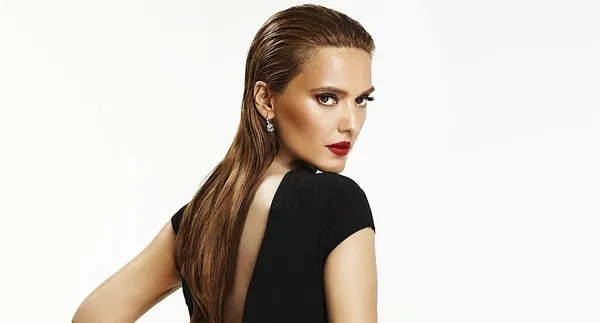 Demet Akalın da oradaydı