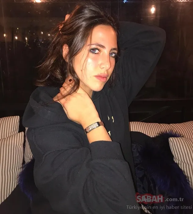 Baba-kız pozuna yorum yağdı! Kaya Çilingiroğlu ile Hülya Avşar’ın biricik kızları Zehra Çilingiroğlu’nun güzelliği sosyal medyaya damga vurdu!