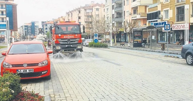 Manisa baştan aşağı yıkandı