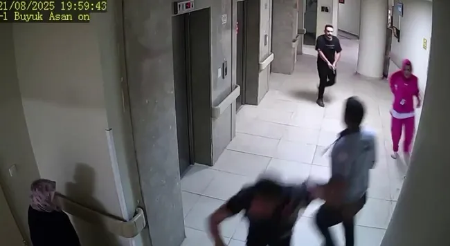 son-dakika-sakaryadaki-hastane-dehsetinde-yeni-goruntuler-eski-esini-koridorda-boyle-kovalamis-1766995288477.jpg