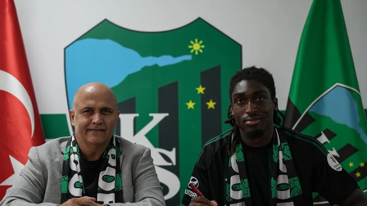 Kocaelispor, Tanguy Zoukrou’yu kadrosuna kattı! Kocaelispor, Tanguy Zoukrou’yu kadrosuna kattı!