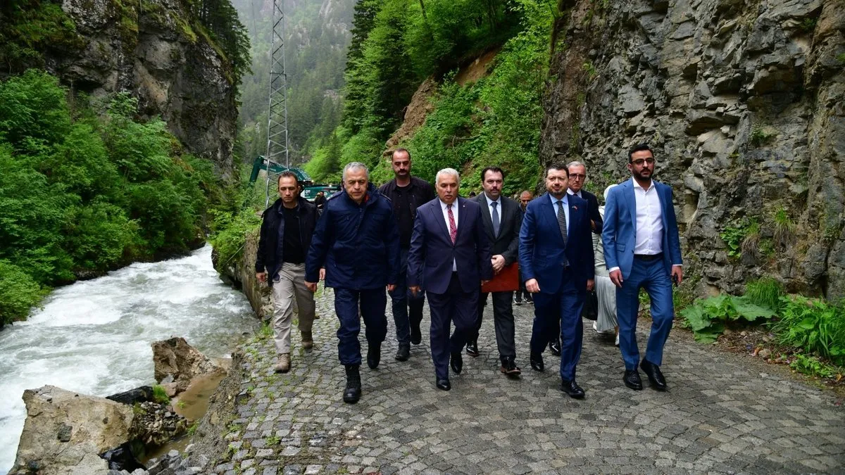 Trabzon’da derede kaybolan 8 yaşındaki Faisal’ı arama çalışmaları 5.günde sürüyor