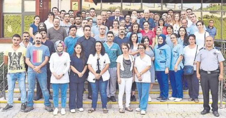 Huzurevinde bayram sevinci