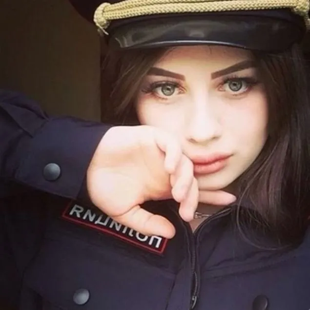 Rus kadın polisler olay oldu! Dünya bu paylaşımları konuştu