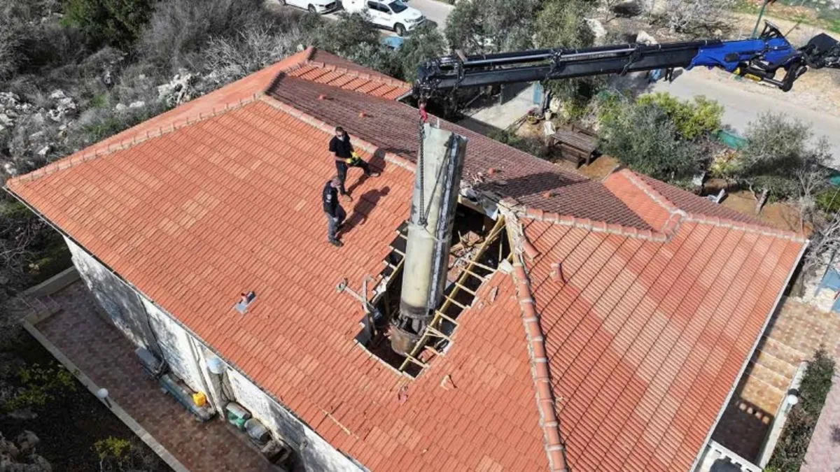 Yemen’den atılan füzeler İsrail yerleşimine düştü Yemen’den atılan füzeler İsrail yerleşimine düştü