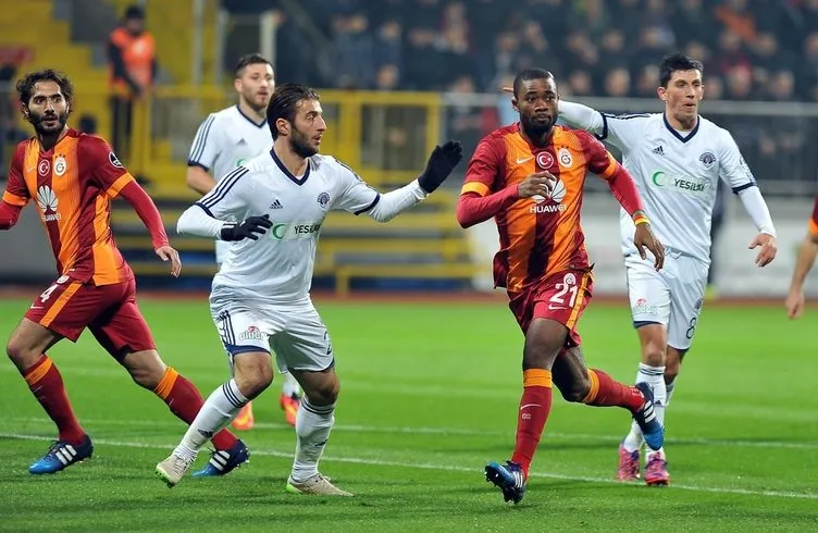 Kasımpaşa-Galatasaray maçından kareler