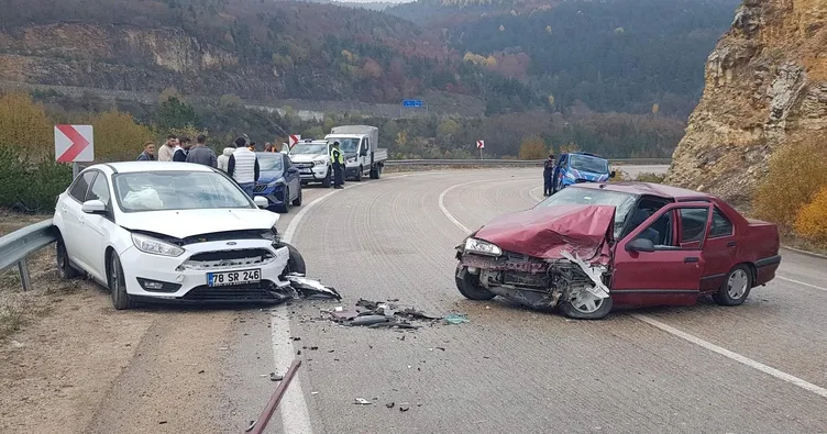 Karabük’te feci kaza: 1’i ağır 8 yaralı