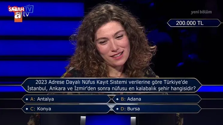 Joker hakkını kullanmadan elendi: Kim Milyoner Olmak İster'de yarışmacıdan büyük risk!