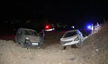 Elazığ’da feci kaza! Otomobil ile hafif ticari araç çarpıştı: 4’ü ağır 9 yaralı #bingol