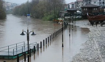 Bartın’da sağanak taşkına neden oldu