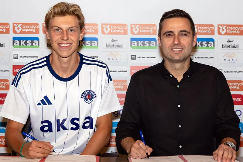 Süper Lig'de transfer rüzgarı! İşte resmen açıklanan tüm imzalar (2026-2027)