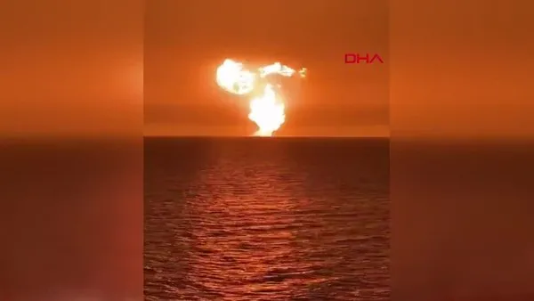Hazar Denizi'nde şiddetli patlama! Dehşete düşüren anlar kamerada