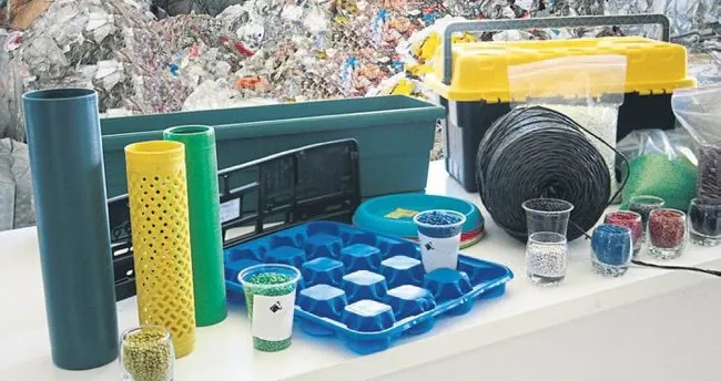 Geri dönüşümün merkez üssü Uşak