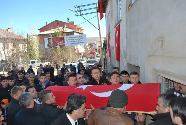 Burak Can Karamanoğlu’nun cenazesine binlerce kişi katıldı
