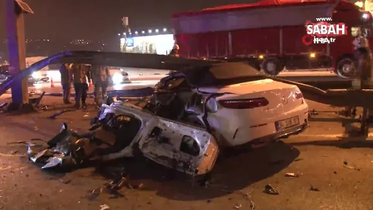 İntihar notu bırakıp evden çıktı, aracıyla bariyerlere çarpıp hayatını kaybetti | Video