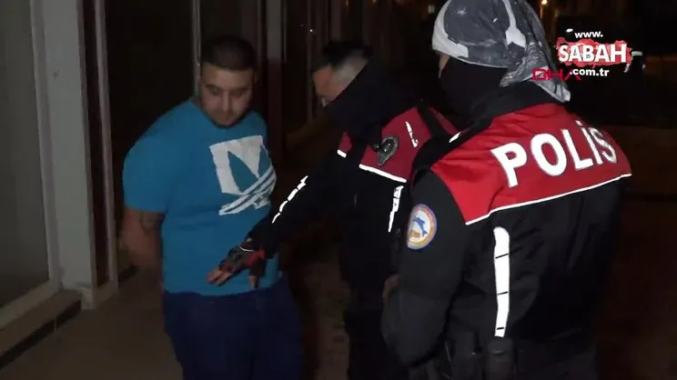 Antalya'da uzaklaştırma kararı olan koca eşinin kaldığı eve gidip, balkondan ateş açtı
