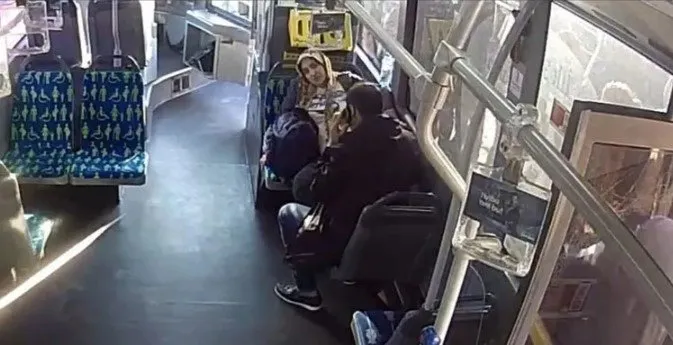 SON DAKİKA... Hamile kadın metrobüste doğum yaptı: Şoför Mustafa Bozdemir o dakikaları anlattı!